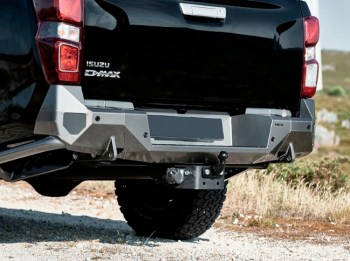 Parachoque trasero Isuzu D-Max (2020)